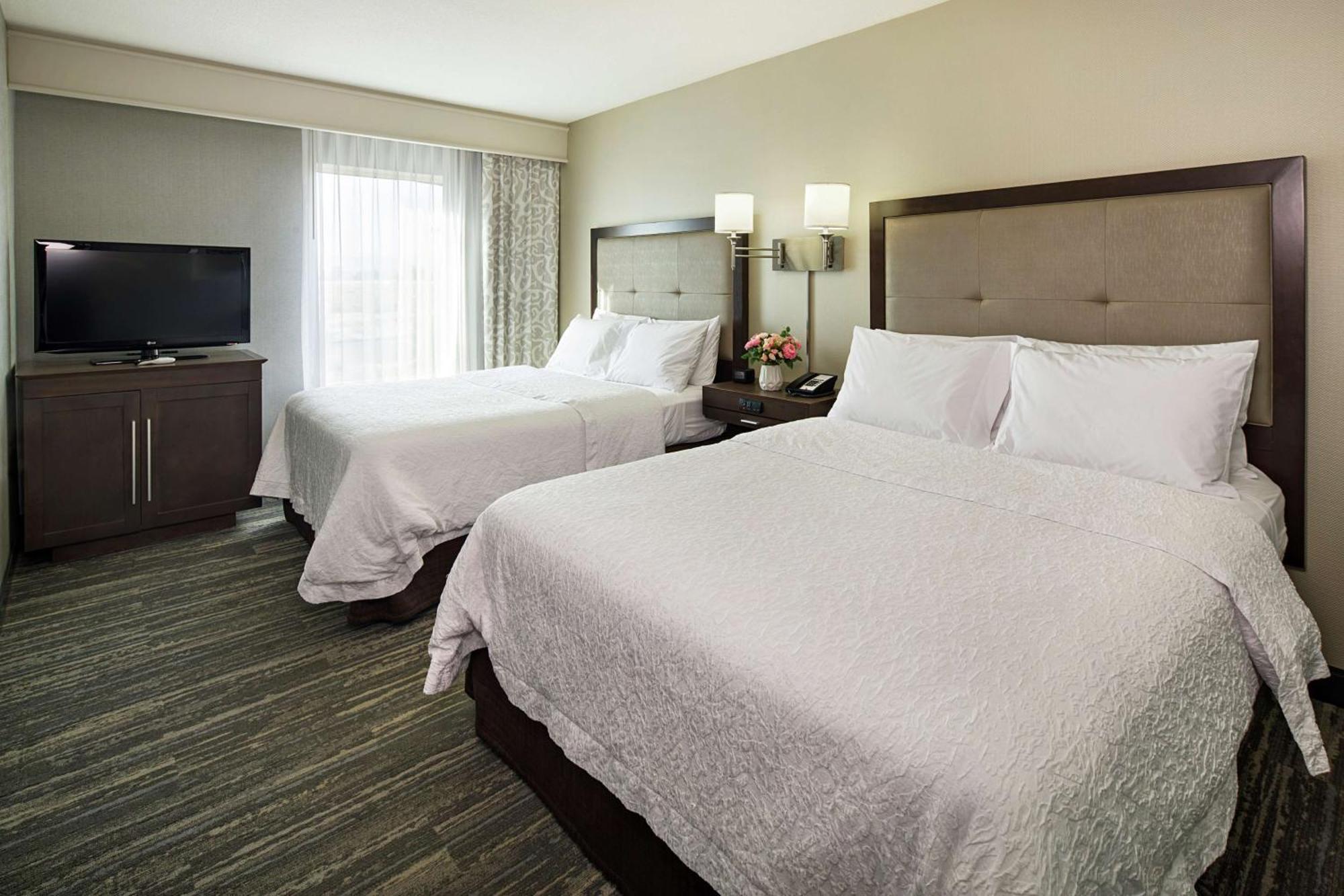 Hampton Inn & Suites Palm Desert Exterior photo